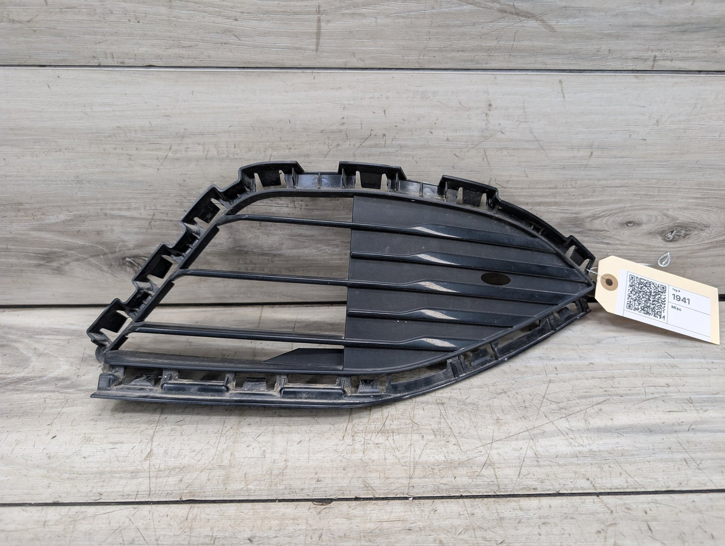 2021-2026 BMW 430i G22 Front Left Driver Bumper Cover Grille 7450645