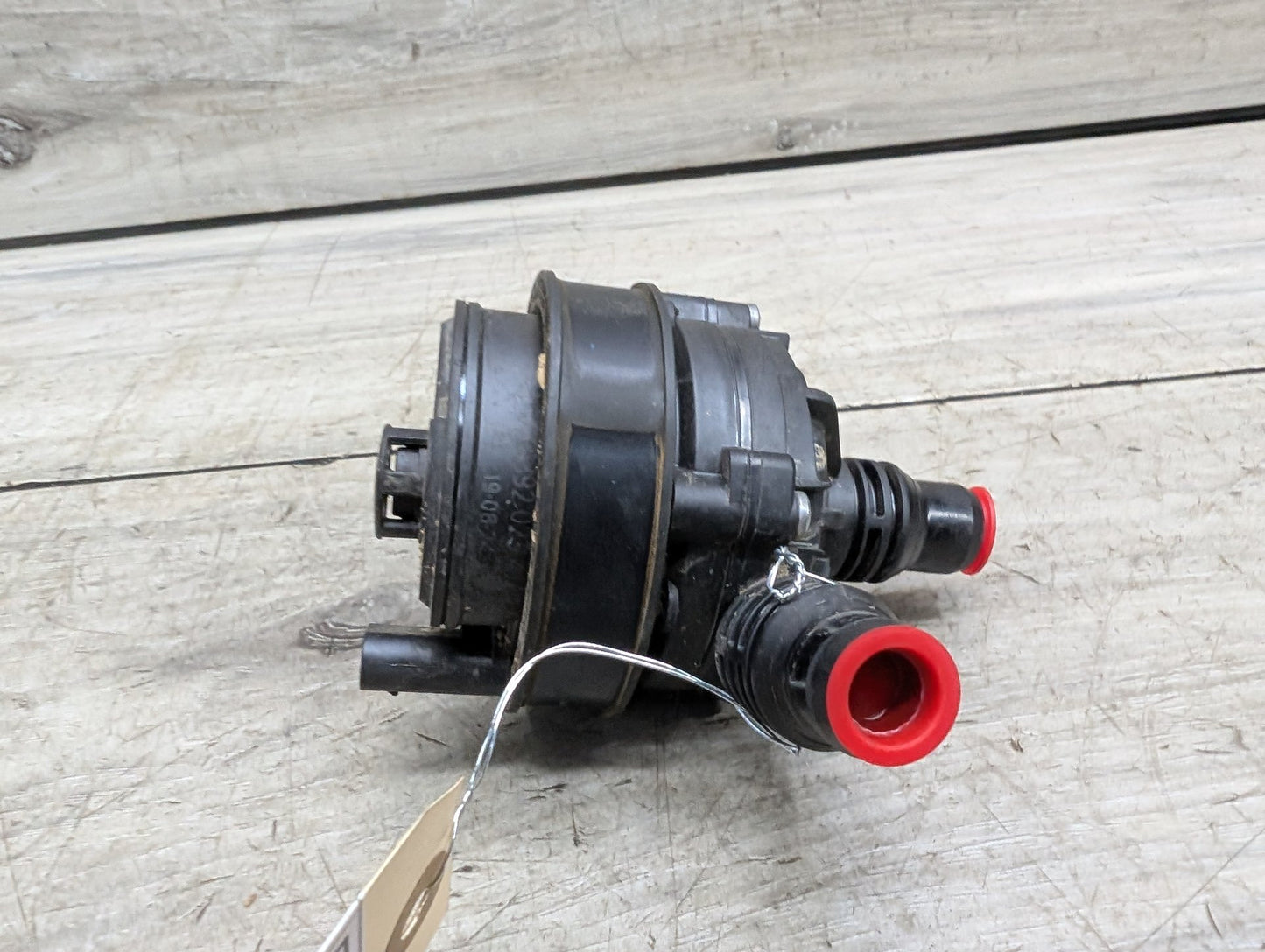 *OEM BMW G01 G05 G20 G22 G30 G42 G80 G82 G83 M3 M4 Engine Auxiliary Water Pump