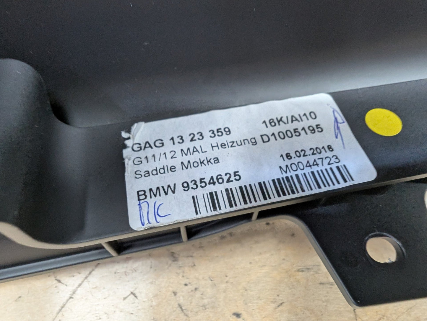 2016-2022 BMW 750i G12 Center Console Armrest Arm Rest 9354625