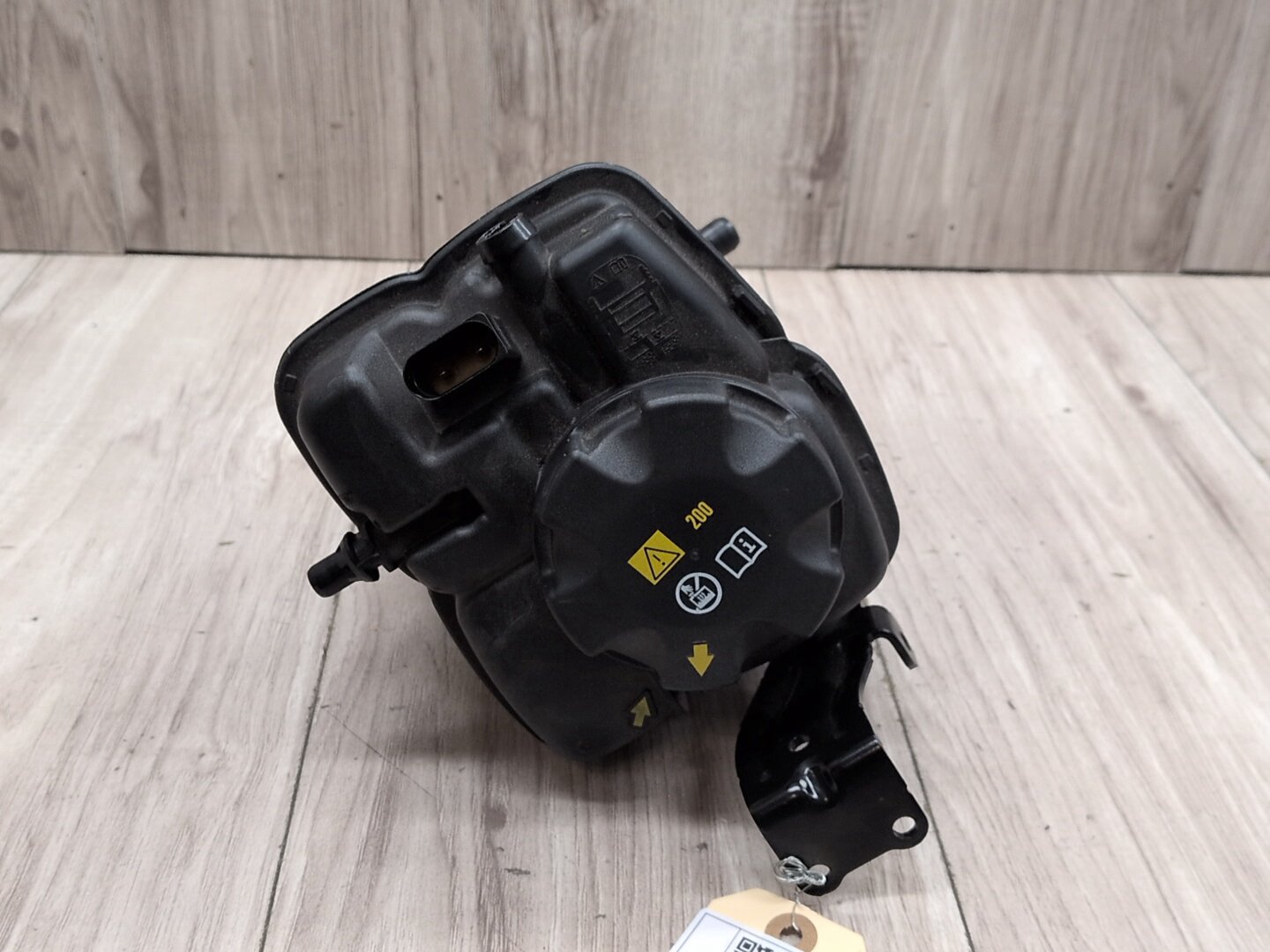 OEM BMW G80 G82 G83 G87 M2 M3 M4 Engine S58 Coolant Overflow Expansion Tank