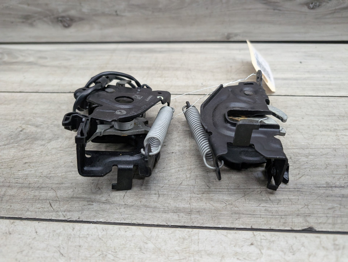 OEM BMW G11 G12 G15 G30 G90 M5 M8 Hood Left Right Hood Lock Latch w/ Cable SET