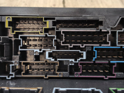 09-12 OEM Mercedes-Benz E550 W212 Front SAM Fuse Box Control Module