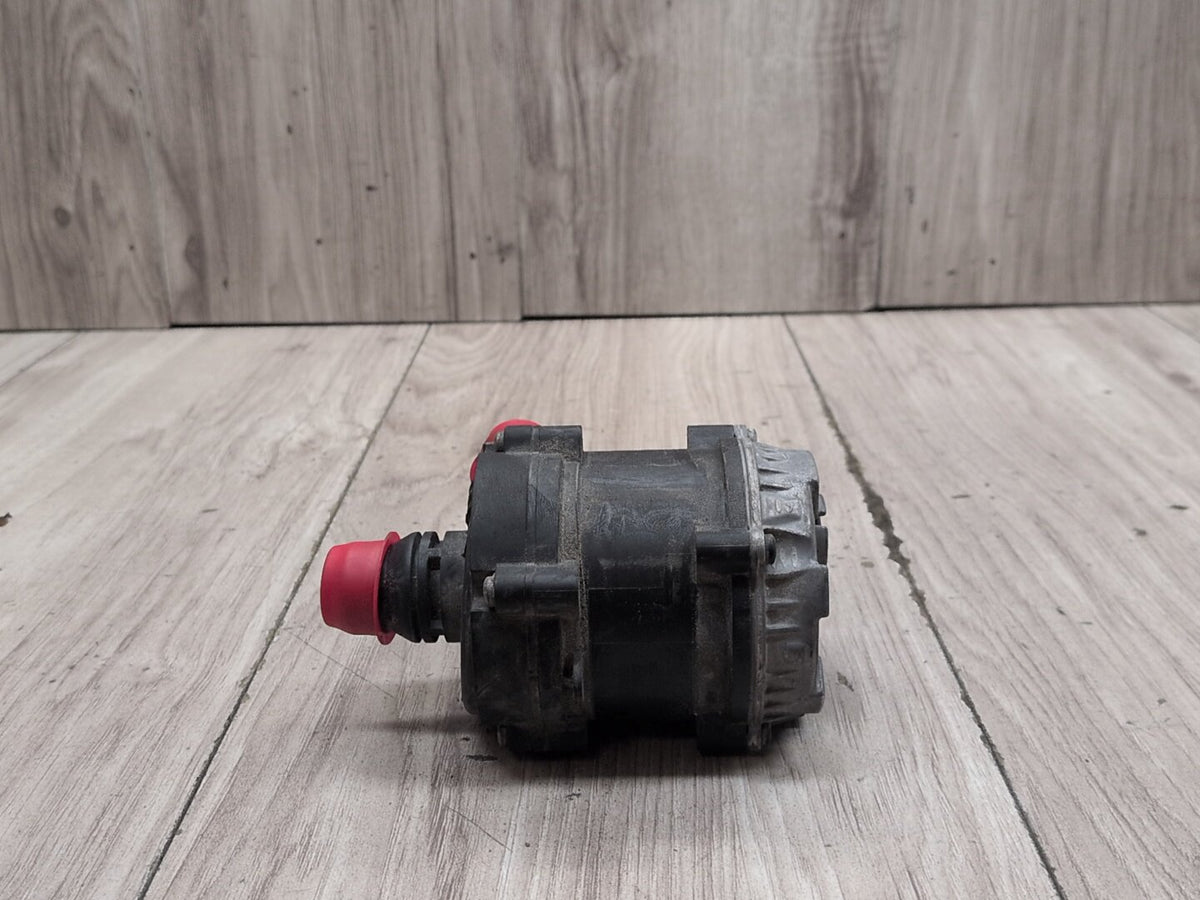 16-24 OEM BMW F90 G11 G12 G30 M5 Engine Electric Auxiliary Water Coolant Pump