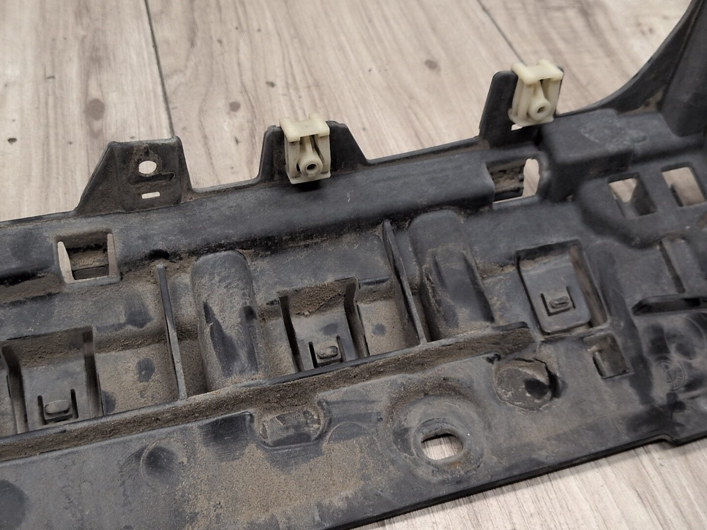 18-21 OEM BMW G01 F97 X3 REAR Center Lower Reinforcement Bumper Bracket Support