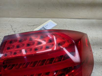 11-13 OEM BMW E92 328 335 M3 Coupe LCI Rear Right Passenger Outer Tail Light