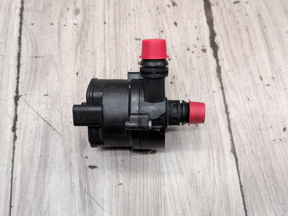 16-19 OEM BMW G11 G12 G30 M550 750 M760 Auxiliary Electric Coolant Water Pump