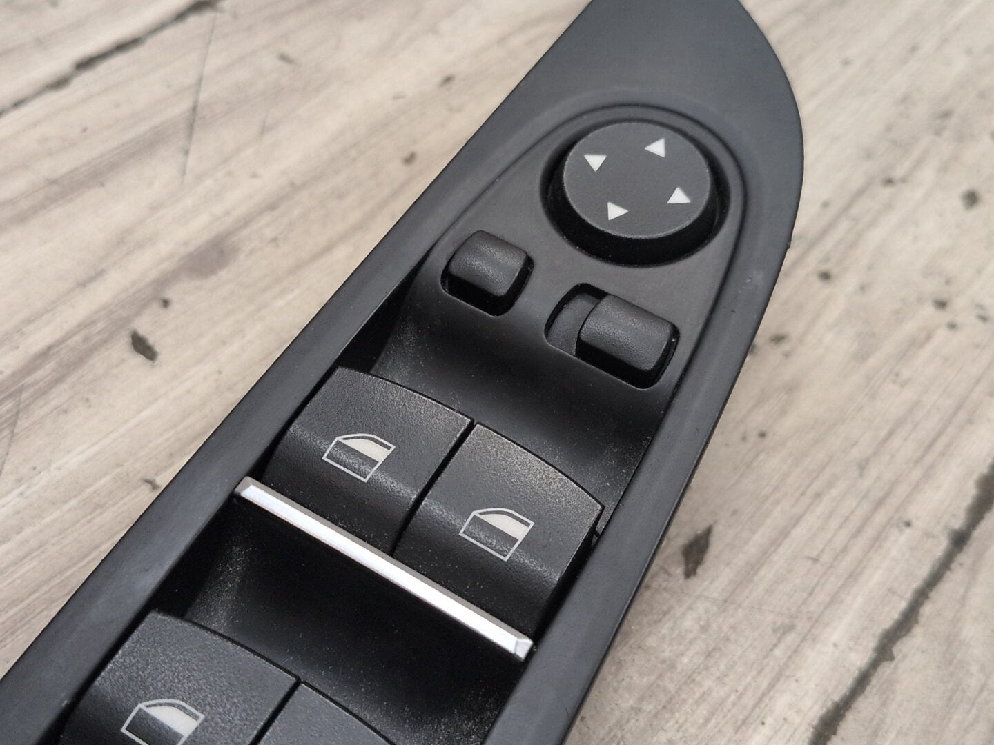 2012-2018 BMW M6 F06 Front Left Driver Door Master Window Switch 9241956