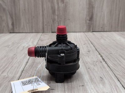 *OEM BMW G01 G05 G20 G22 G30 G42 G80 G82 G83 M3 M4 Engine Auxiliary Water Pump