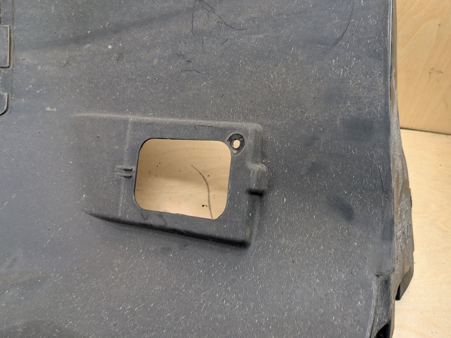 09-11 OEM BMW E90 328 335 Front Right Passenger Fender Liner Wheel Splash Shield