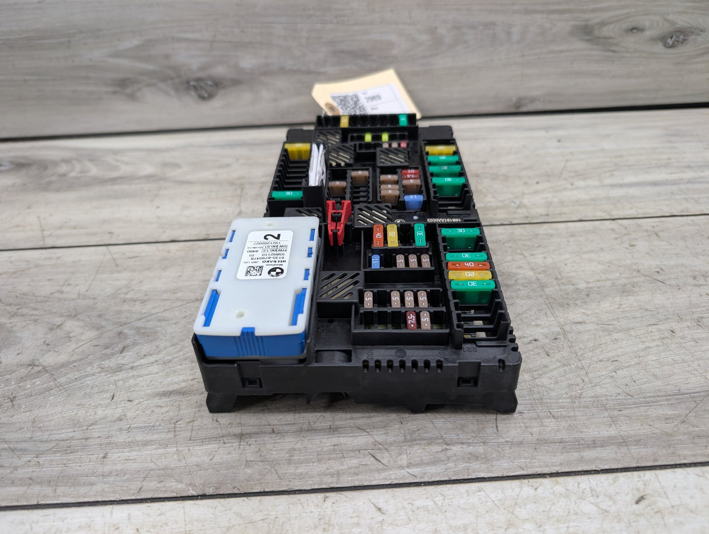 2018 - 2024 BMW X3 G01 Rear Power Distribution Fuse Box 8736250 B58B30O1