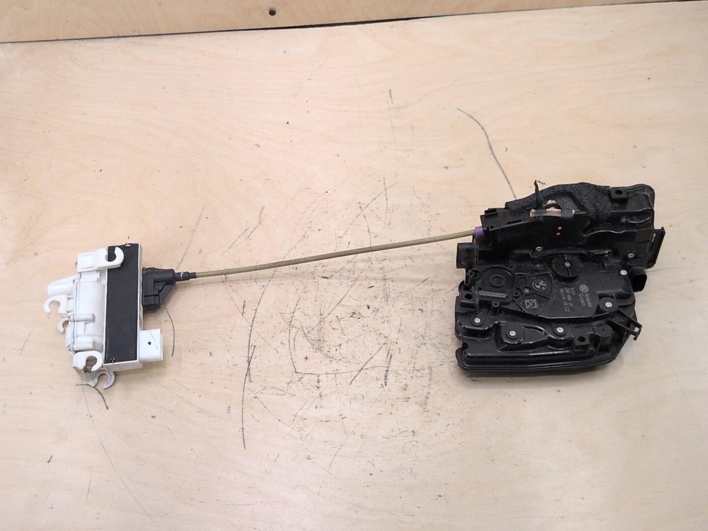 2016-2022 BMW 750i G12 Rear Right Passenger Door Latch Lock Actuator w/ Soft Close 2581898
