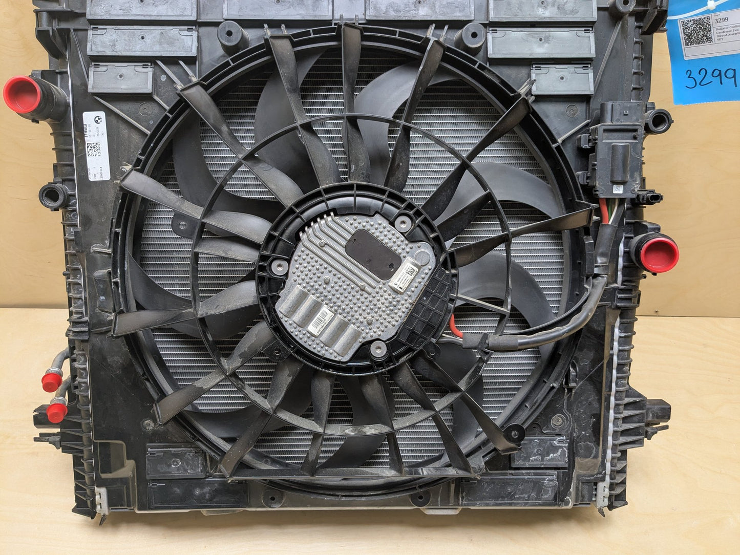 2019 - 2026 BMW X5 G05 Radiator Cooling Condenser Fan Shroud Assembly SET 8686172 B58B30M1