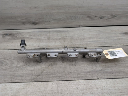 2017-2023 BMW G30 530i B46B20O0 Engine Motor Fuel Injector Rail Line 7639979