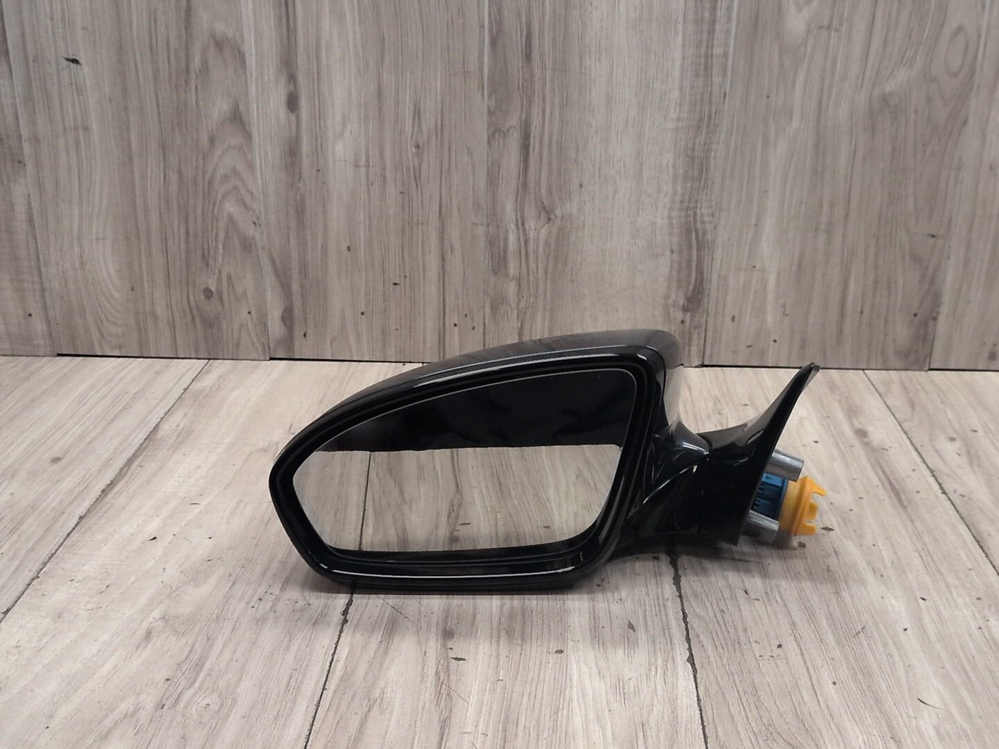 2012-2018 BMW M6 F06 Front Left Driver Side Mirror Assembly 8055129