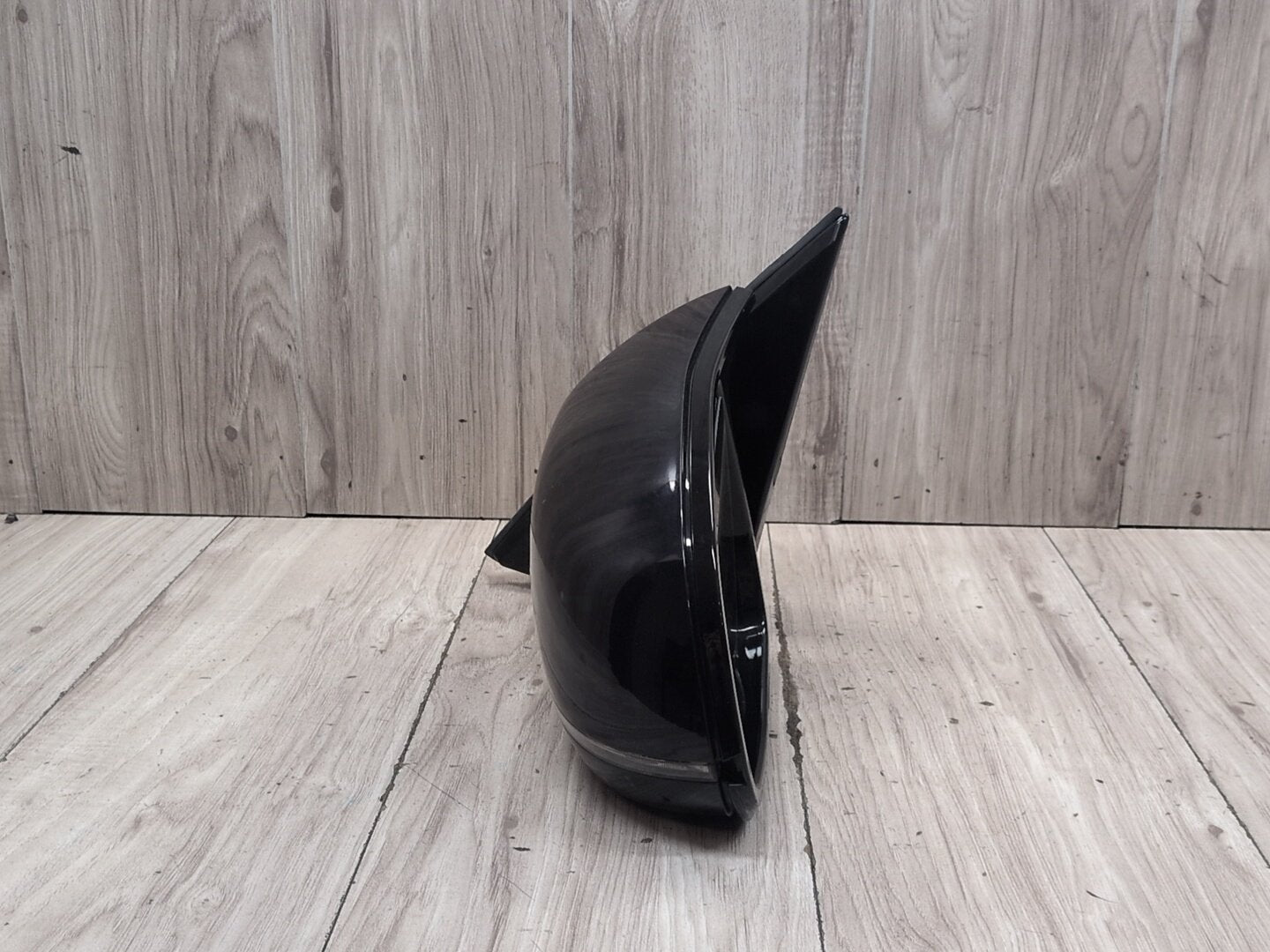 2015-2018 BMW X5 F85 Front Left Driver Side Mirror Assembly 8061703