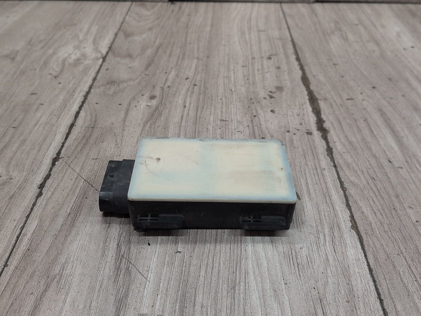 OEM BMW F90 G12 G30 740 750 530 540 M550 M5 Blind Spot Sensor Radar Module