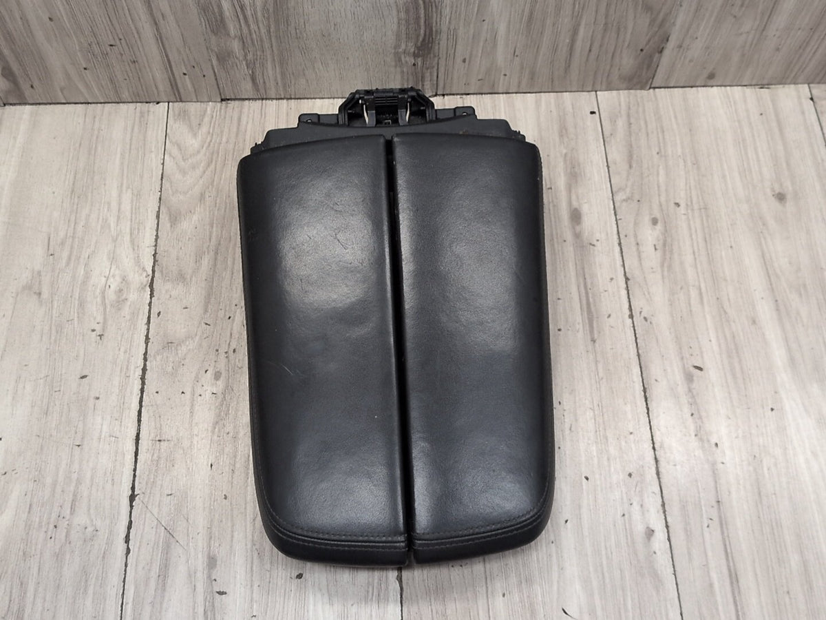 16-22 OEM BMW G11 G12 740 750 M760 Center Console Arm Rest Armrest Leather Black