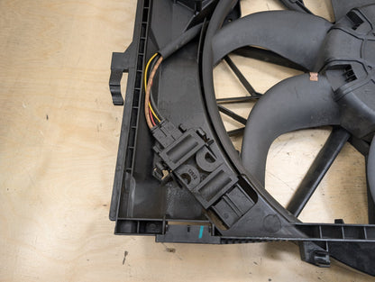 07-13 OEM BMW E82 E88 E90 E92 E93 Engine N52 Radiator Cooling Auxiliary Fan 600W