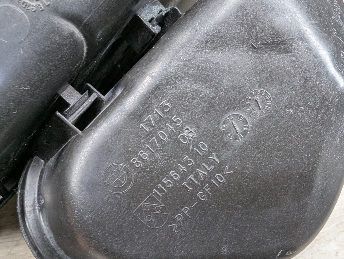 2014 - 2019 BMW 340 F34 Coolant Expansion Tank Reservoir 8617045 B58B30M0