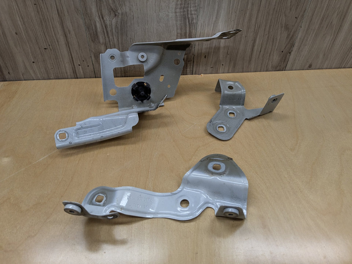 2022-2026 BMW 430i G26 Front Right Passenger Fender Brackets SET 7486804 OEM
