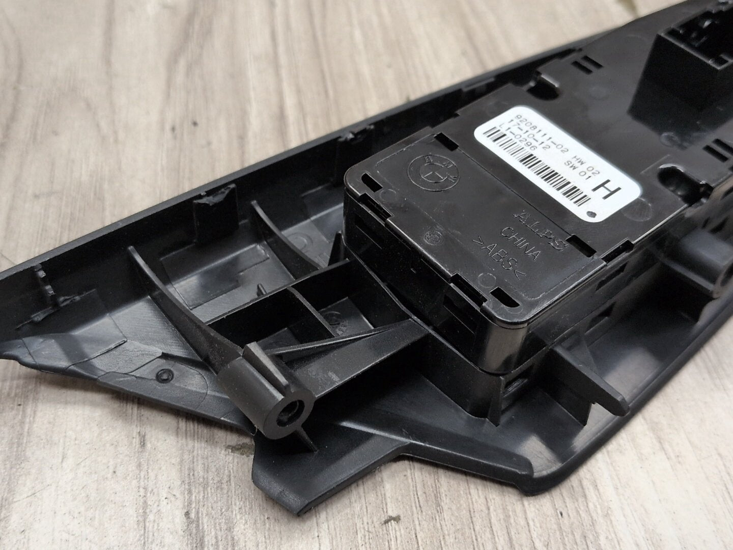 OEM BMW F06 F10 F25 F30 F80 Front Left Driver Main Master Power Window Switch