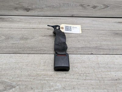17-23 OEM BMW G30 530 F90 M5 Sedan Rear Left 2nd Row Center Seat Belt Buckle