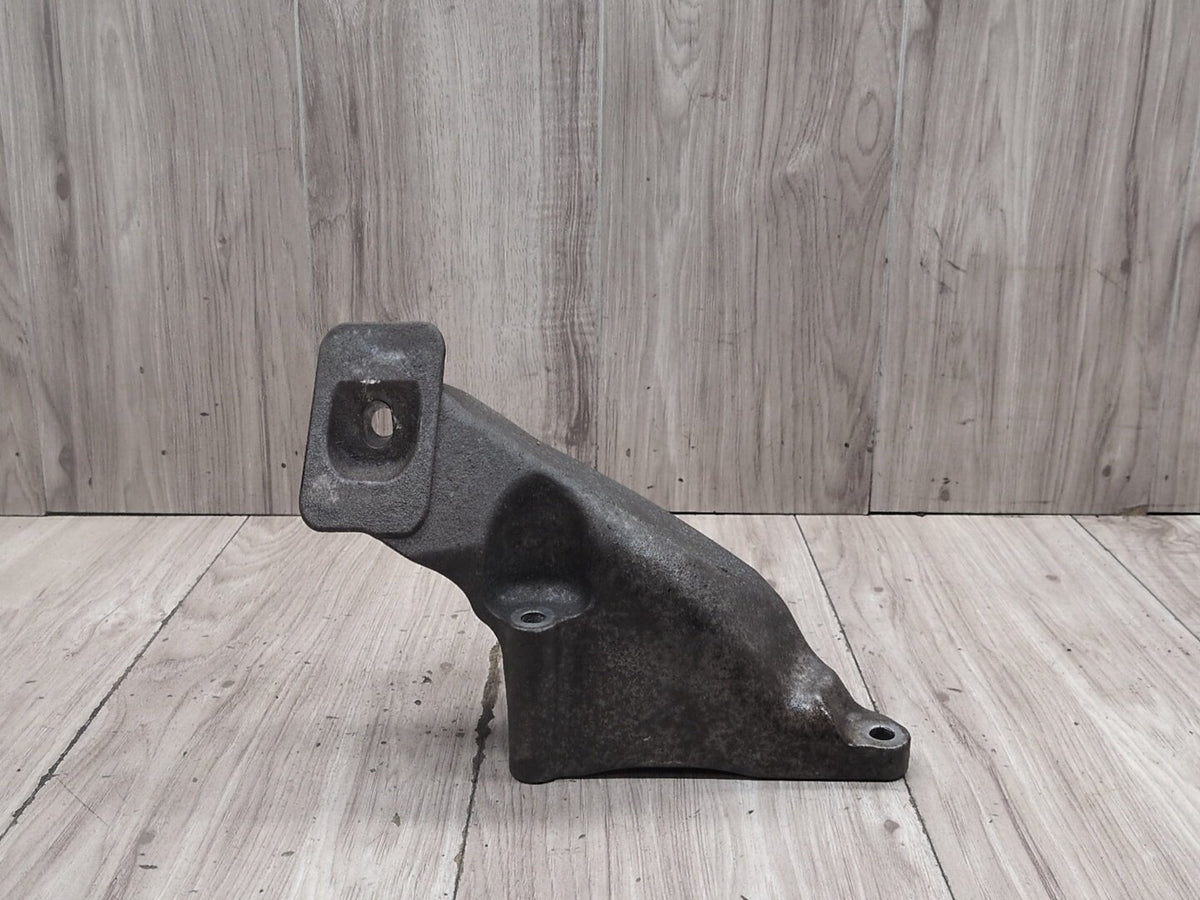 2015-2018 BMW F85 X5 S63B44T2 Right Passenger Engine Bracket Support Mount 6852868
