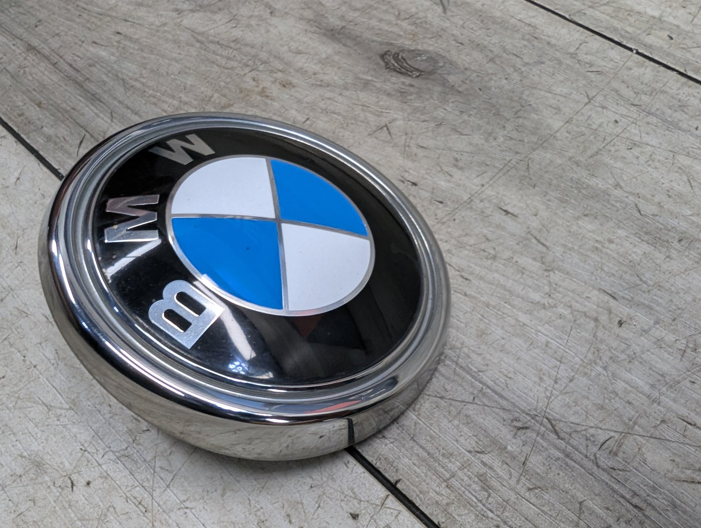2007-2013 BMW X5 E70 Trunk Emblem Badge Symbol Logo 7157696