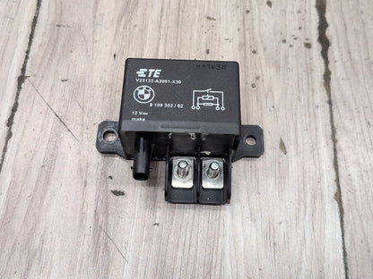 OEM BMW F10 F13 F02 F30 F32 F80 F82 F85 M3 M4 M6 Cooling Fan Relay Control 130A