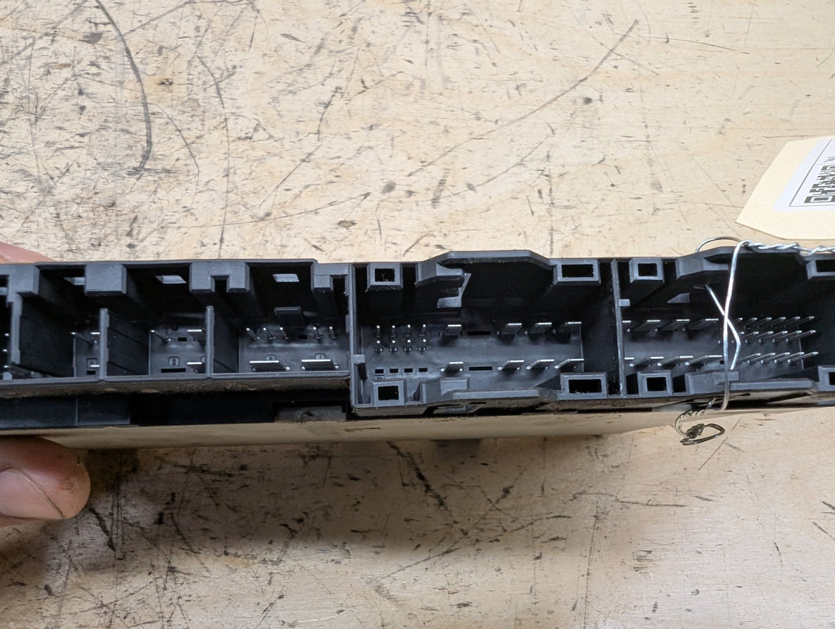 OEM BMW F90 F95 F97 G01 G05 G12 G20 G22 G23 G26 G30 Front Left Right Seat Module