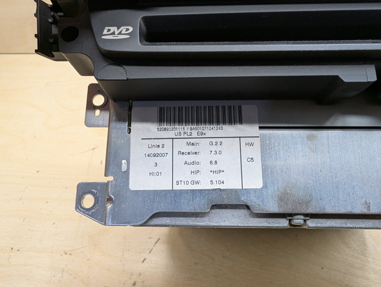 06-08 OEM BMW E90 E92 E93 335 M3 CCC Navigation Headunit CD DVD FM Radio Tuner
