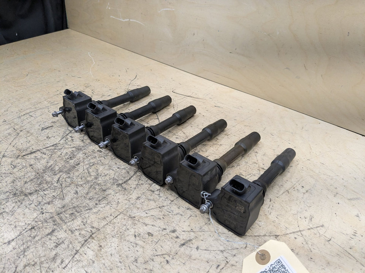 2016-2019 BMW G12 740Li B58B30M0 Engine Motor Ignition Coil SET 8643360