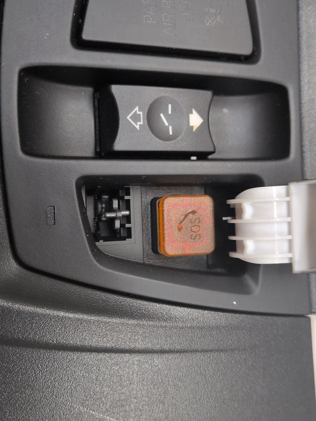 OEM BMW F22 F30 F32 F36 F80 F82 M3 Headliner Roof Console Dome Light SOS Switch