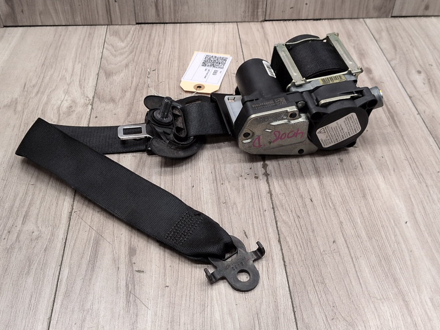 13-15 OEM BMW F01 F02 740 750 Front Left Seat Belt Seatbelt Retractor Black