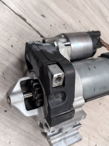 OEM BMW F90 F97 G01 G05 G20 G26 G30 G80 G82 Engine B58 S58 Starter Motor 8671505