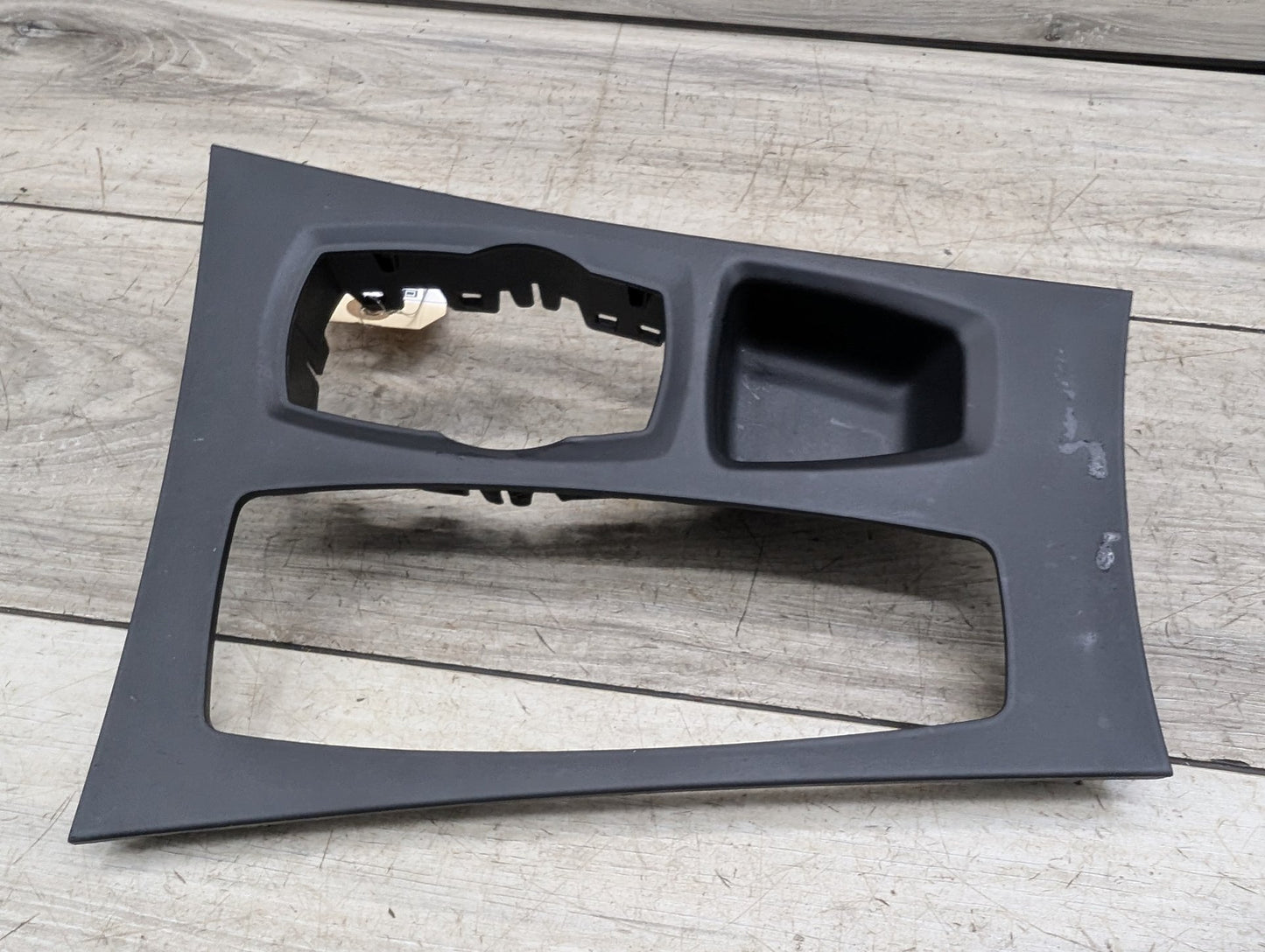 *07-14 OEM BMW E70 E71 E72 X5 X6 Front Center Console Cover Trim Panel Black