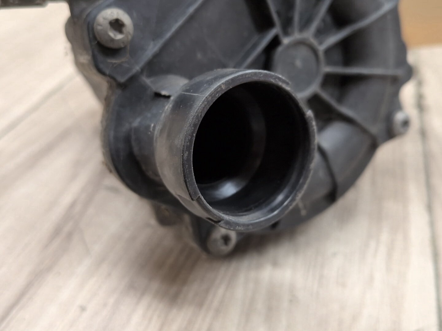 2013 - 2017 Audi S5 8T Secondary Smog Air Injection Pump 079959231C CTUB