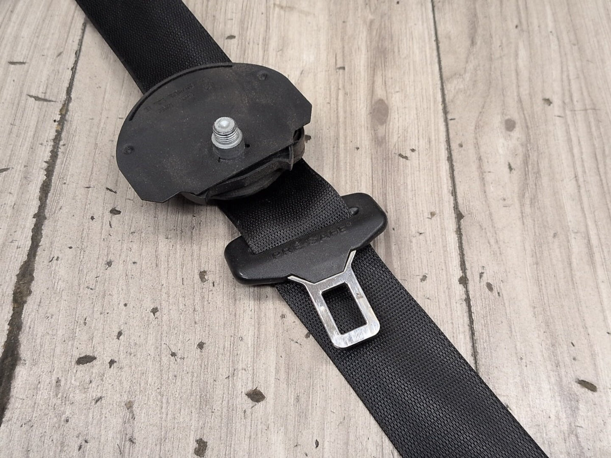 2009-2012 Mercedes-Benz E550 W212 Front Left Driver Seatbelt Seat Belt Retractor 620048200 OEM