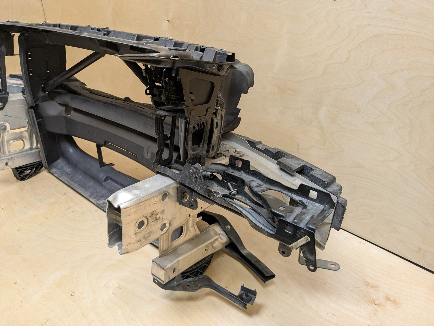 14-19 OEM BMW F34 GT 328 335 340 Front Clip Radiator Support Frame Assembly