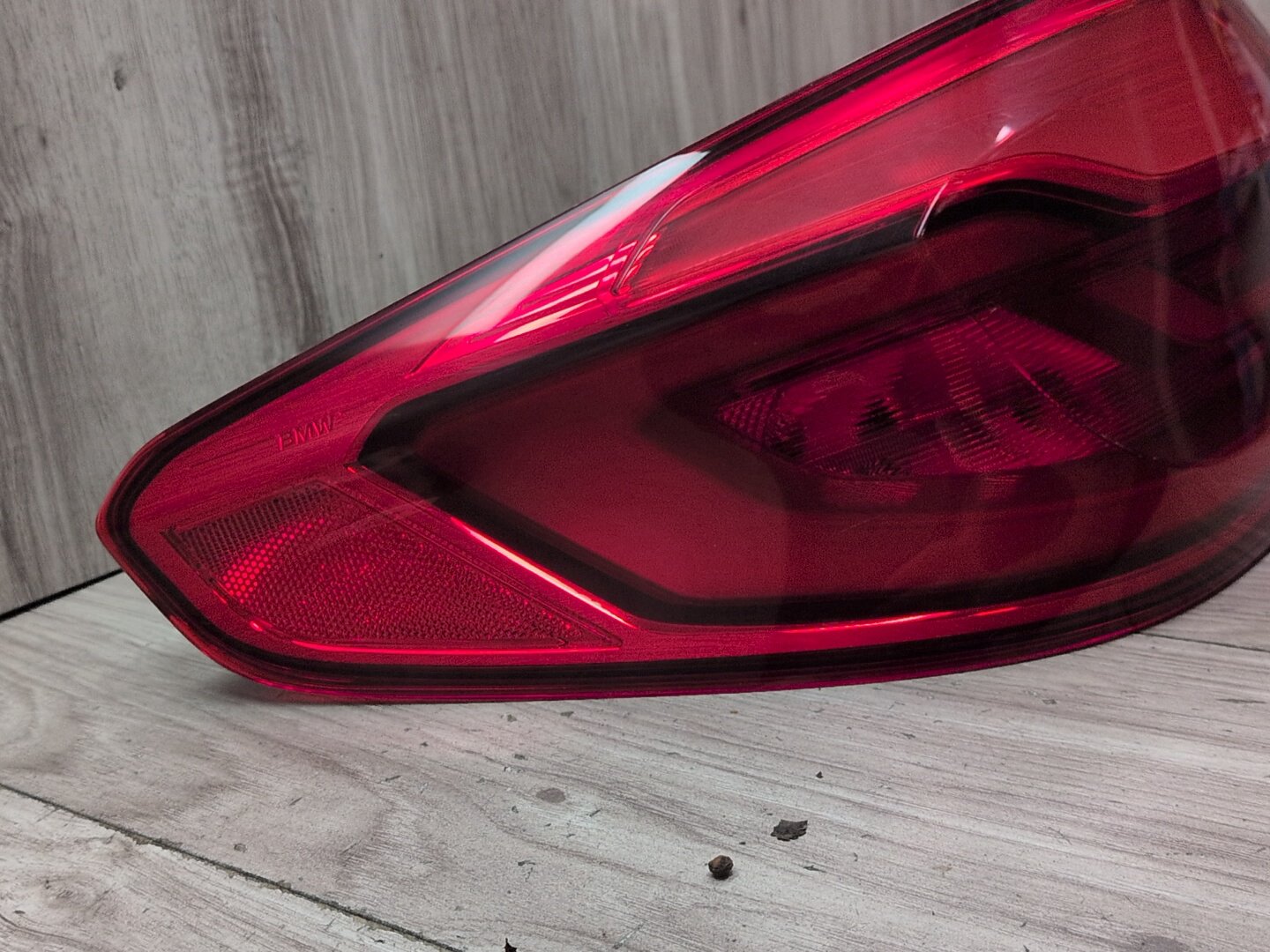 17-20 OEM BMW F90 G30 530 540 M550 M5 Rear Left Driver Side Outer Tail Light