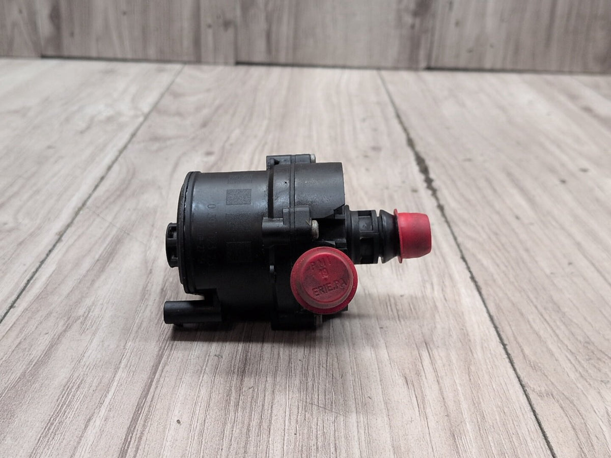 2017-2023 BMW G30 M550i N63B44O2 Engine Motor Cooling Auxiliary Water Pump 8523759