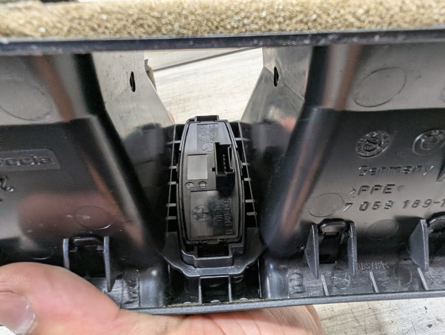 08-13 BMW 128i E82 Dashboard Dash Board Left Right Center Air Vent SET 7059188