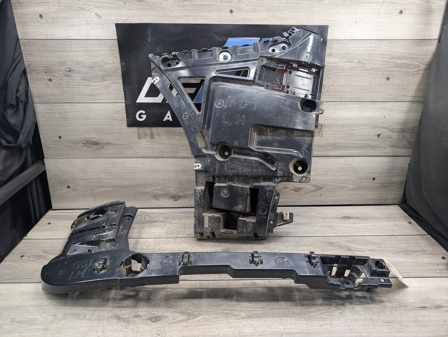 2018 - 2024 BMW X3 G01 Rear Left Driver Bumper Support Brackets SET 7400665 B46B20O1