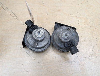2011-2016 BMW X3 F25 Alarm Horns SET 7217702 OEM