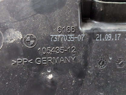 OEM BMW G12 G30 540 M550 750 M760 Windshield Wiper Washer Reservoir Tank Pump