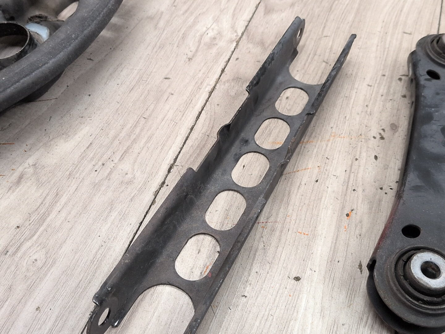 OEM BMW E82 E90 E92 Rear Left Driver Upper Lower Wishbone Control Arms SET