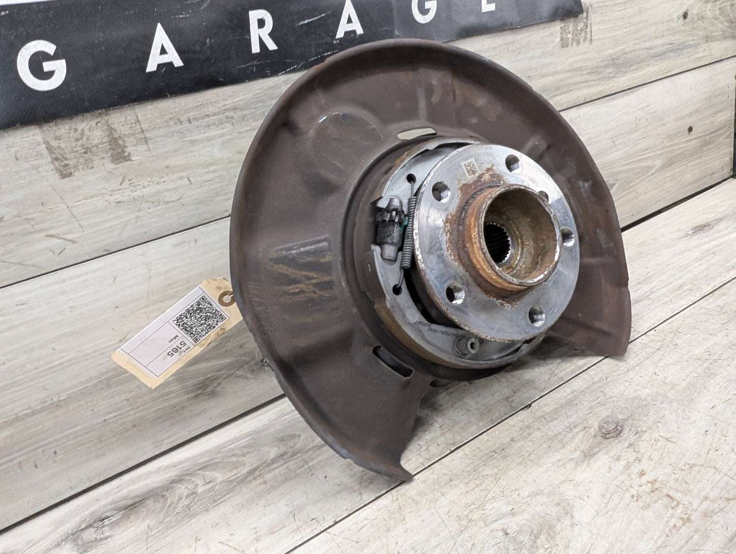 2014-2019 BMW 340 F34 Rear Left Driver Spindle Knuckle w/ Bearing 6798983
