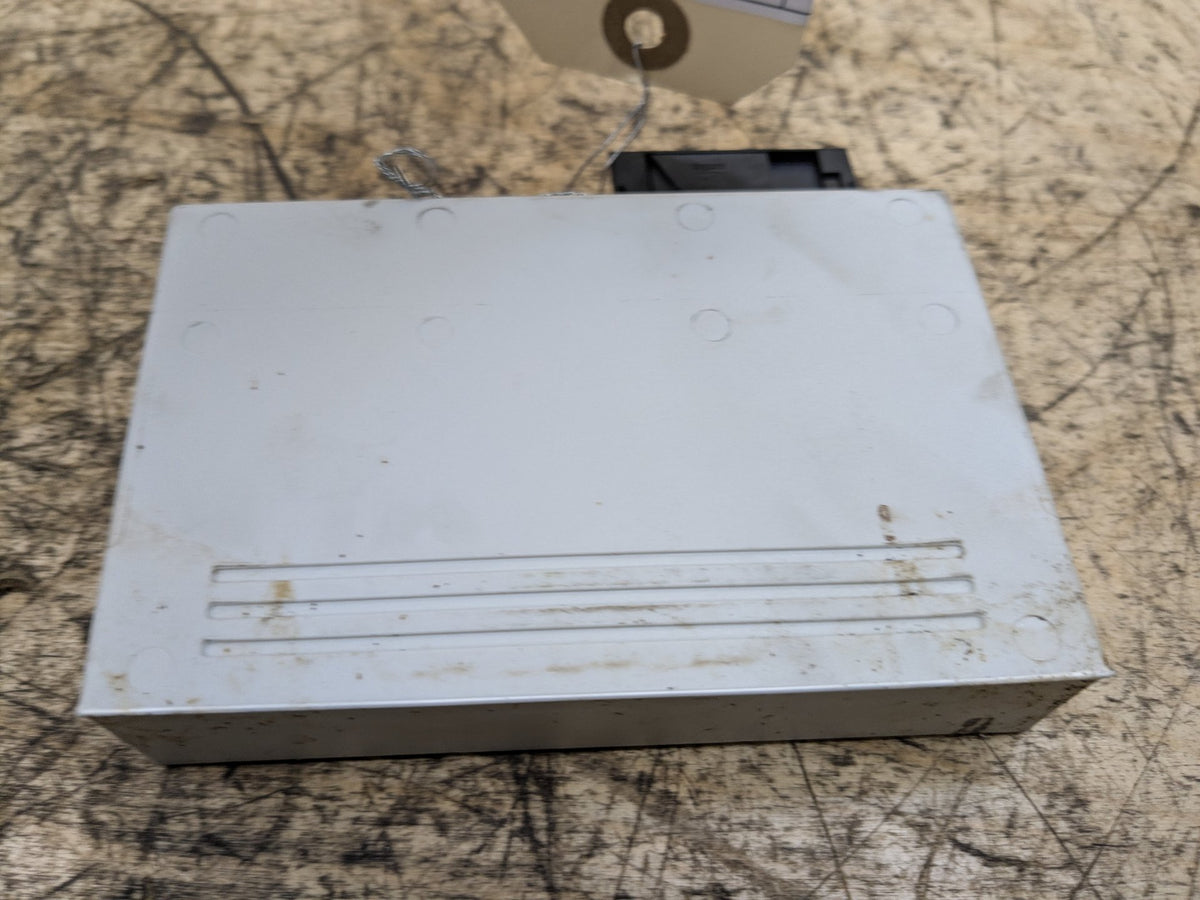 2008-2013 BMW 135i E88 Keyless Entry Receiver Module 9134708 OEM