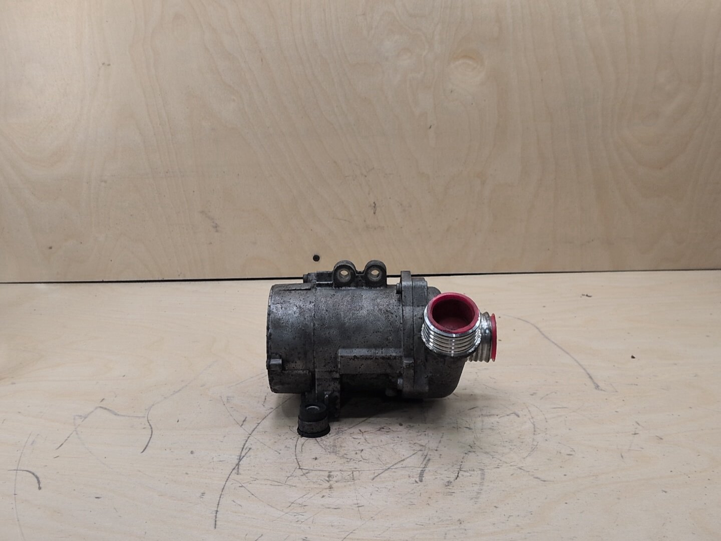 OEM BMW E82 E90 E92 E93 128 328 Engine N52 Auxiliary Electric Water Pump Cooling