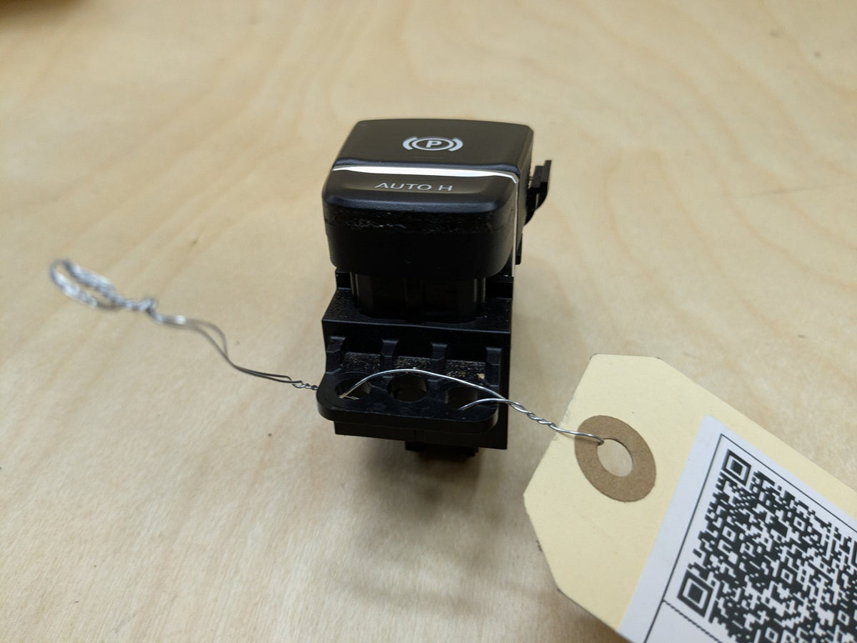 2018-2025 BMW X3 G01 Emergency Parking Brake Switch 9109311 OEM